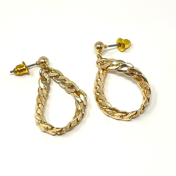 Anthropologie Jewelry - New Anthropologie Drop Chain Earrings Gold